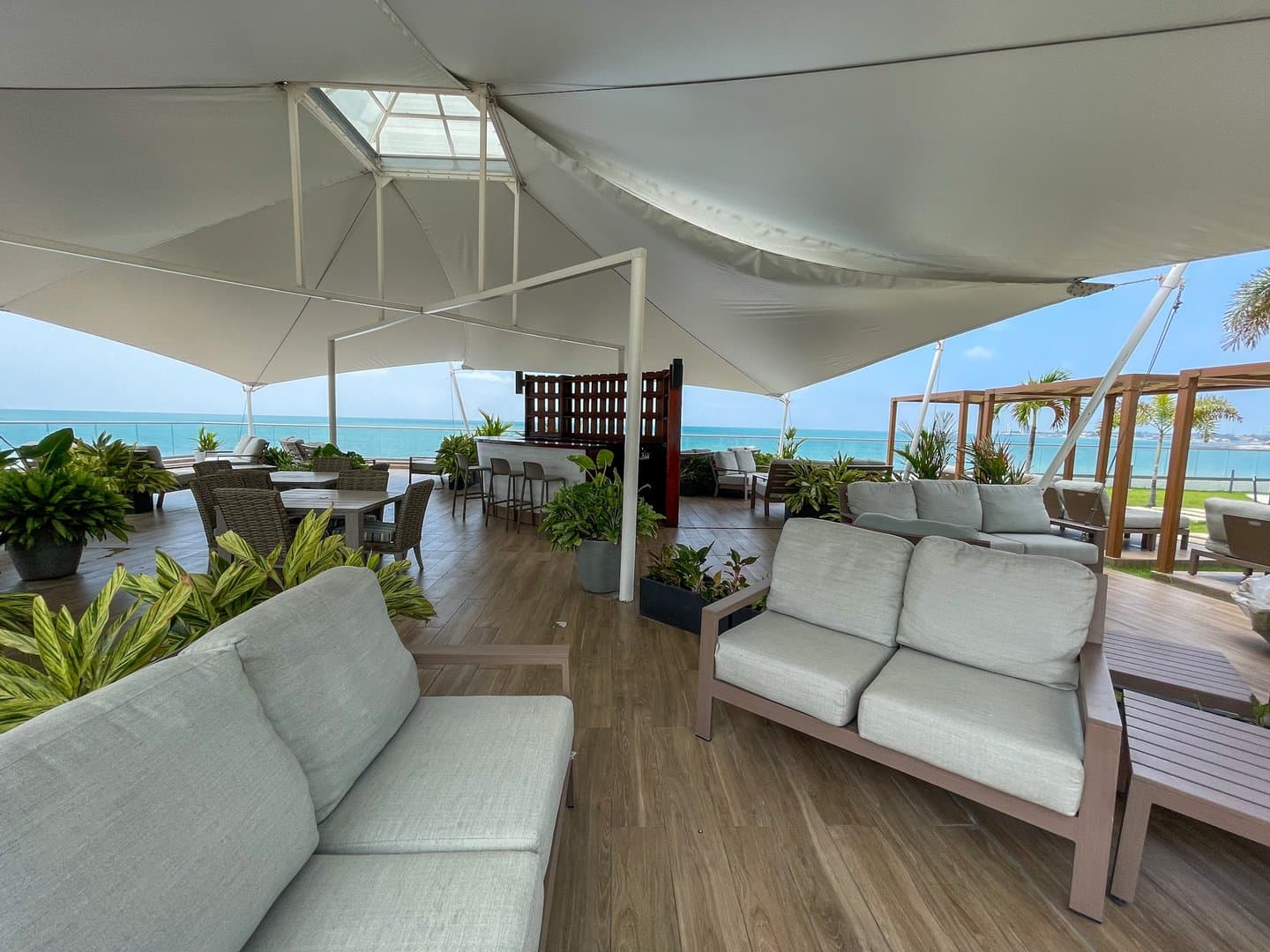 3-Bedroom Luxurious Beachfront Penthouse in Malibu Nueva Gorgona R-0031 - Image 43