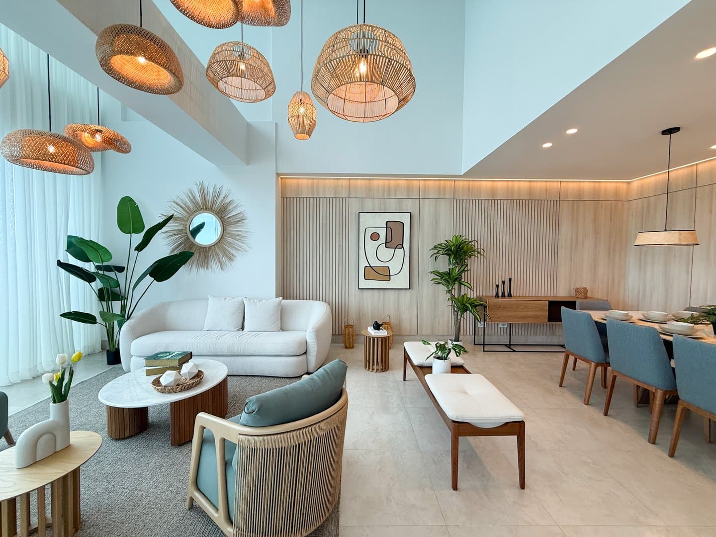 3-Bedroom Luxurious Beachfront Penthouse in Malibu Nueva Gorgona R-0031 - Image 8
