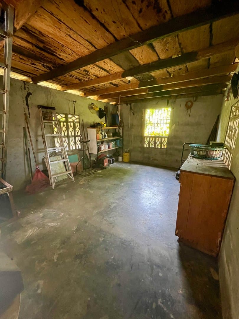 Find Your Oasis in Dolega – Two-Story Home, Additional House, and Spacious Yard L-0009 - Image 65