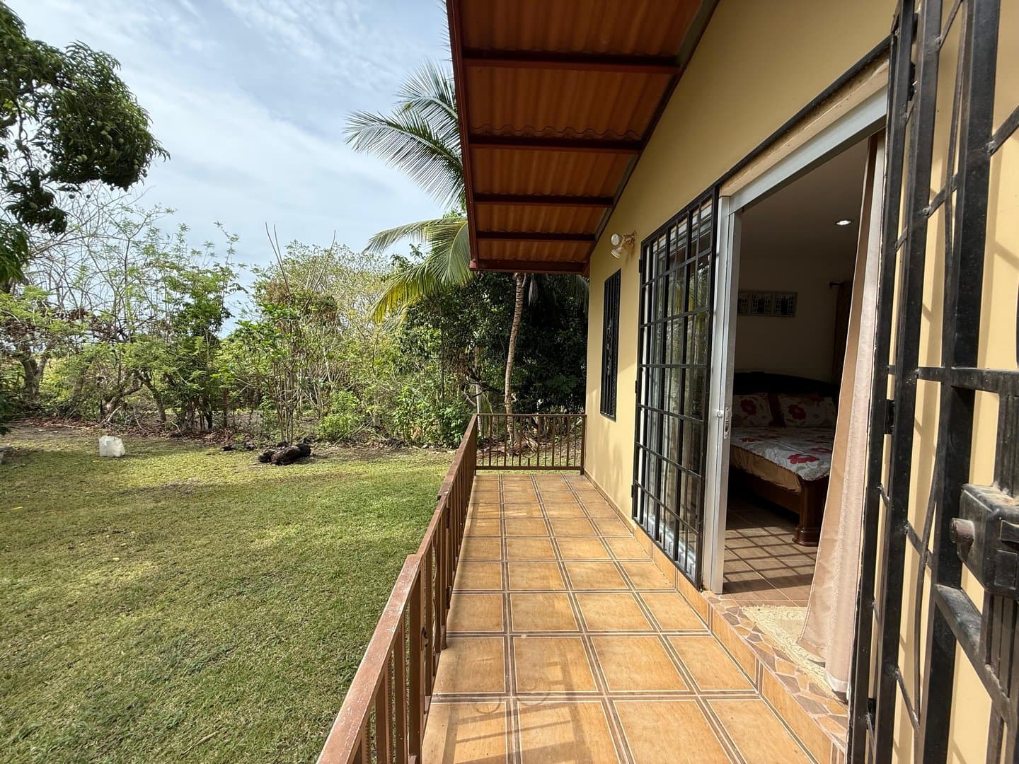 Investment Opportunity: Tranquil Living on a Sprawling 3.7-Acre Estate! R-0488 - Image 56