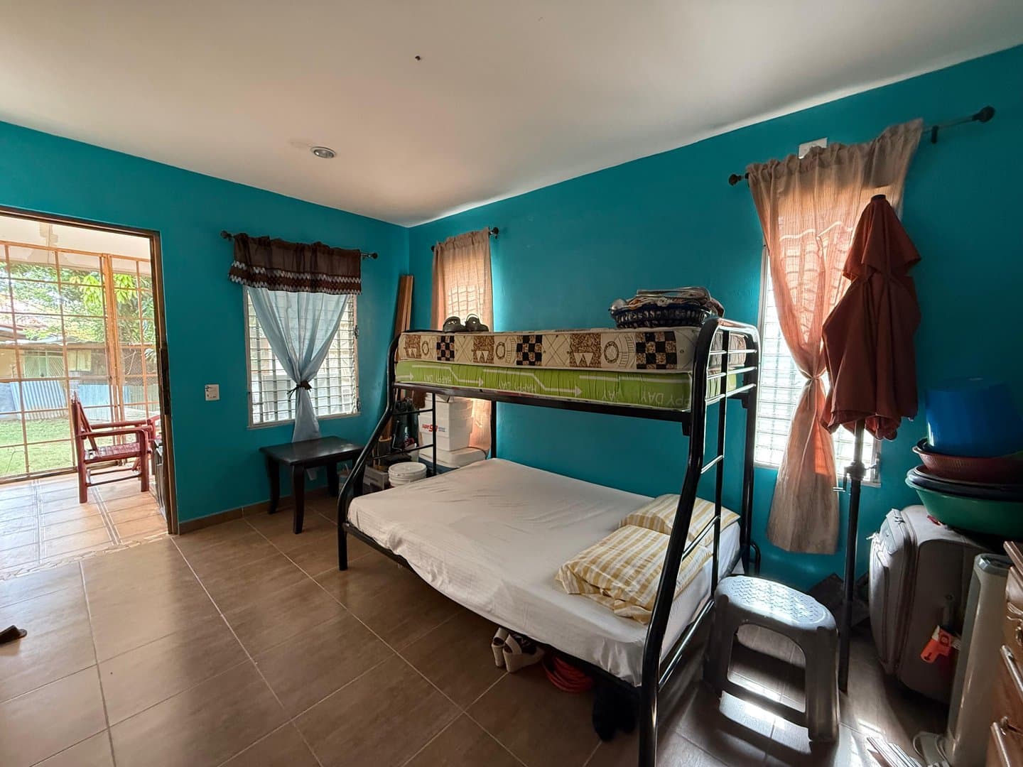 Investment Opportunity: Tranquil Living on a Sprawling 3.7-Acre Estate! R-0488 - Image 59