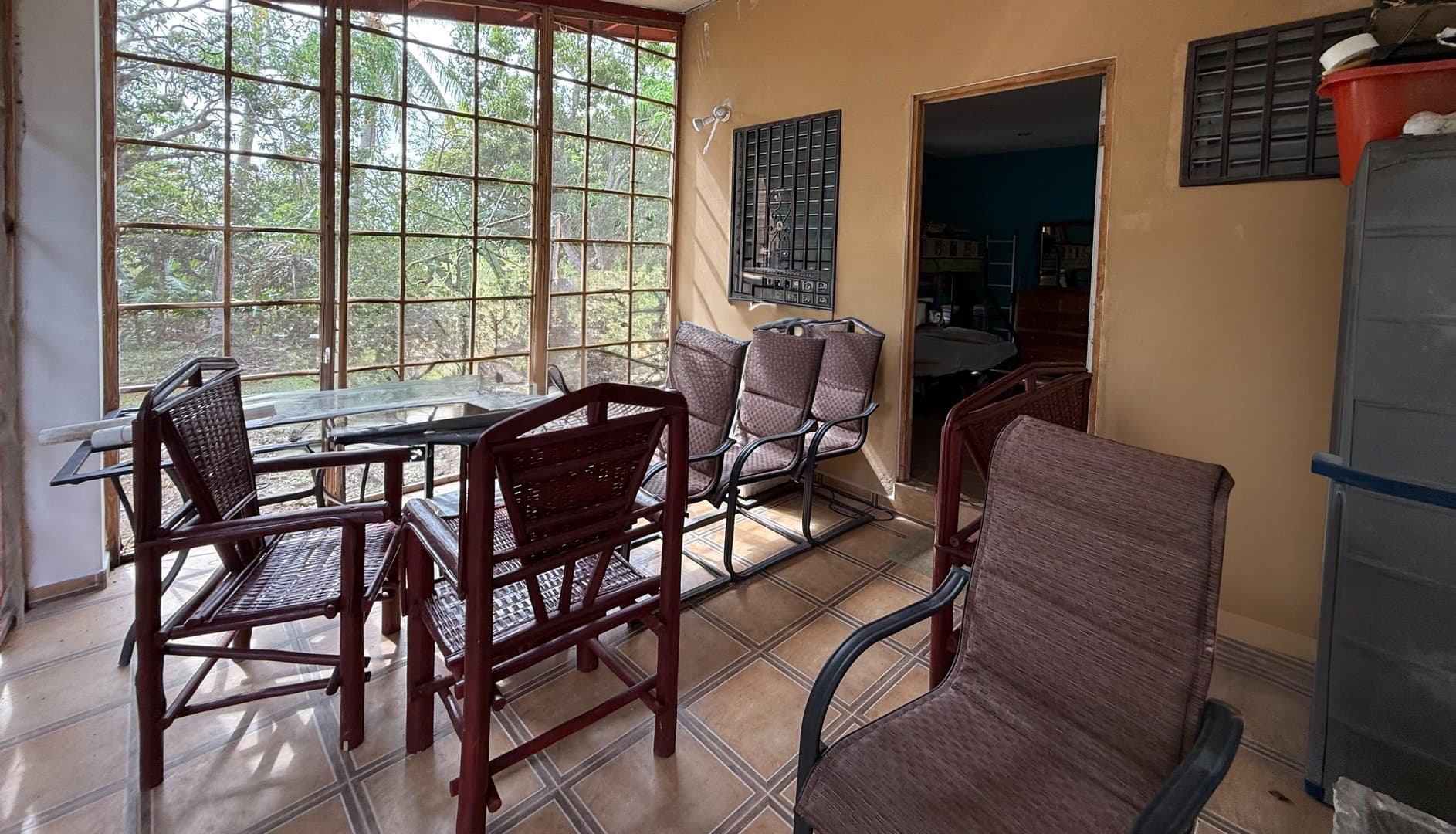 Investment Opportunity: Tranquil Living on a Sprawling 3.7-Acre Estate! R-0488 - Image 67