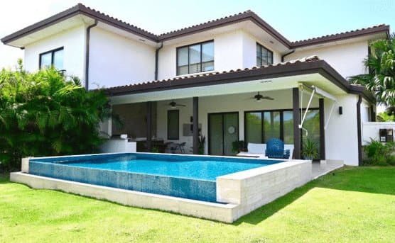 Lakefront Duplex House in Buenaventura, Rio Hato P-0097 - Image 1