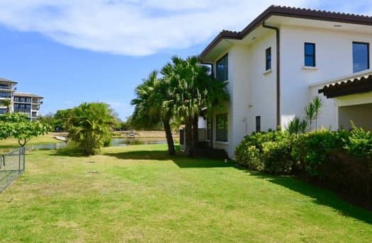Lakefront Duplex House in Buenaventura, Rio Hato P-0097 - Image 14