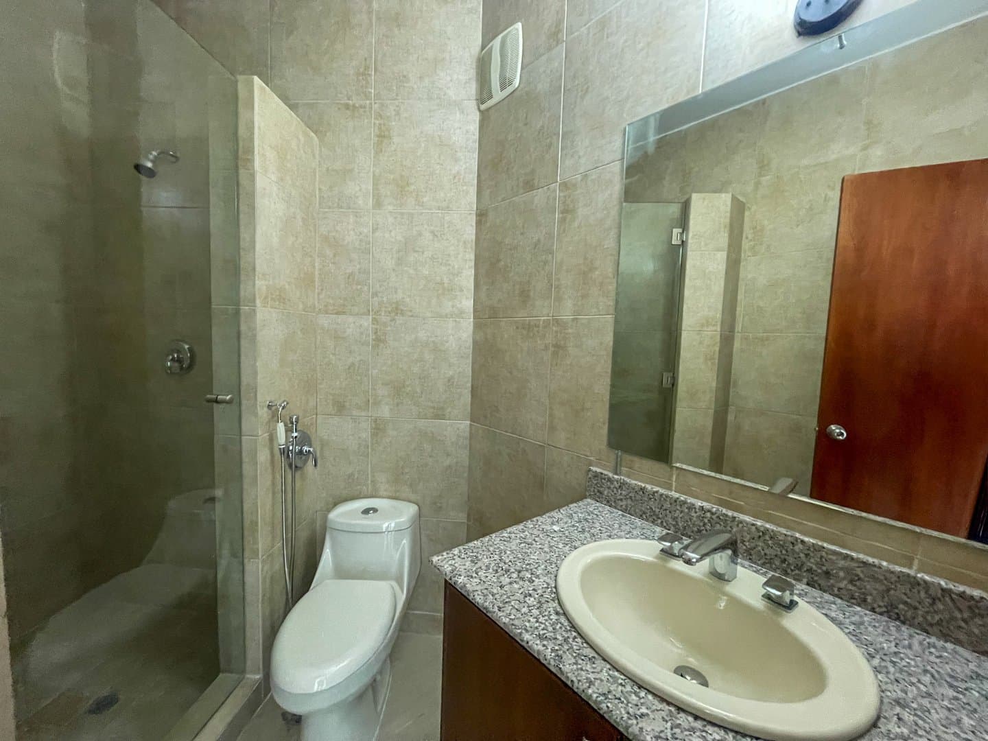 Large Luxury Condo with Golf Course & Ocean Views in Las Olas Building, Vista Mar R-0443 - Image 17
