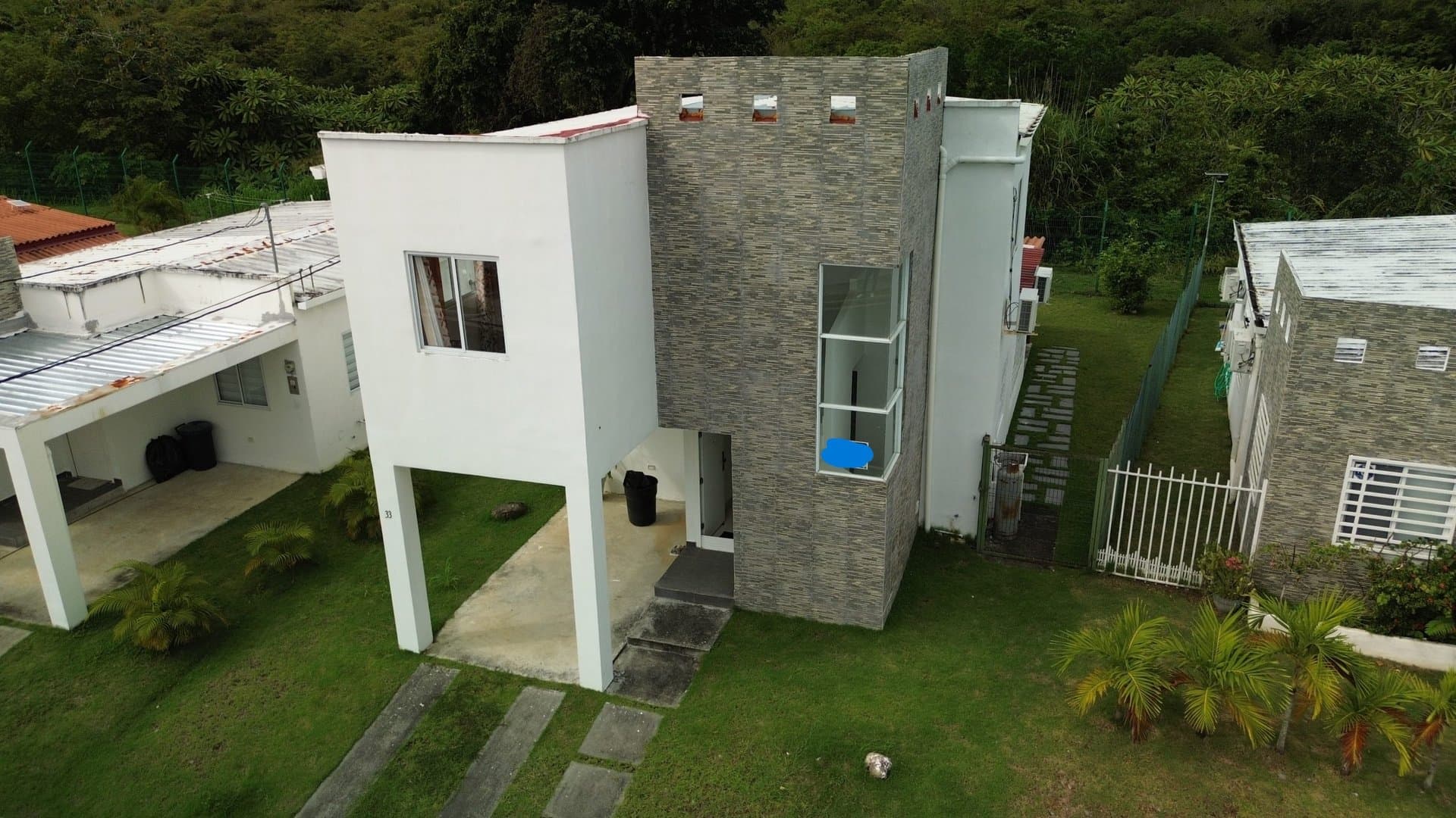 Lovely 3-Bedroom House in Gated Community The Village in San Carlos, Panama Oeste P-0575 - Image 1