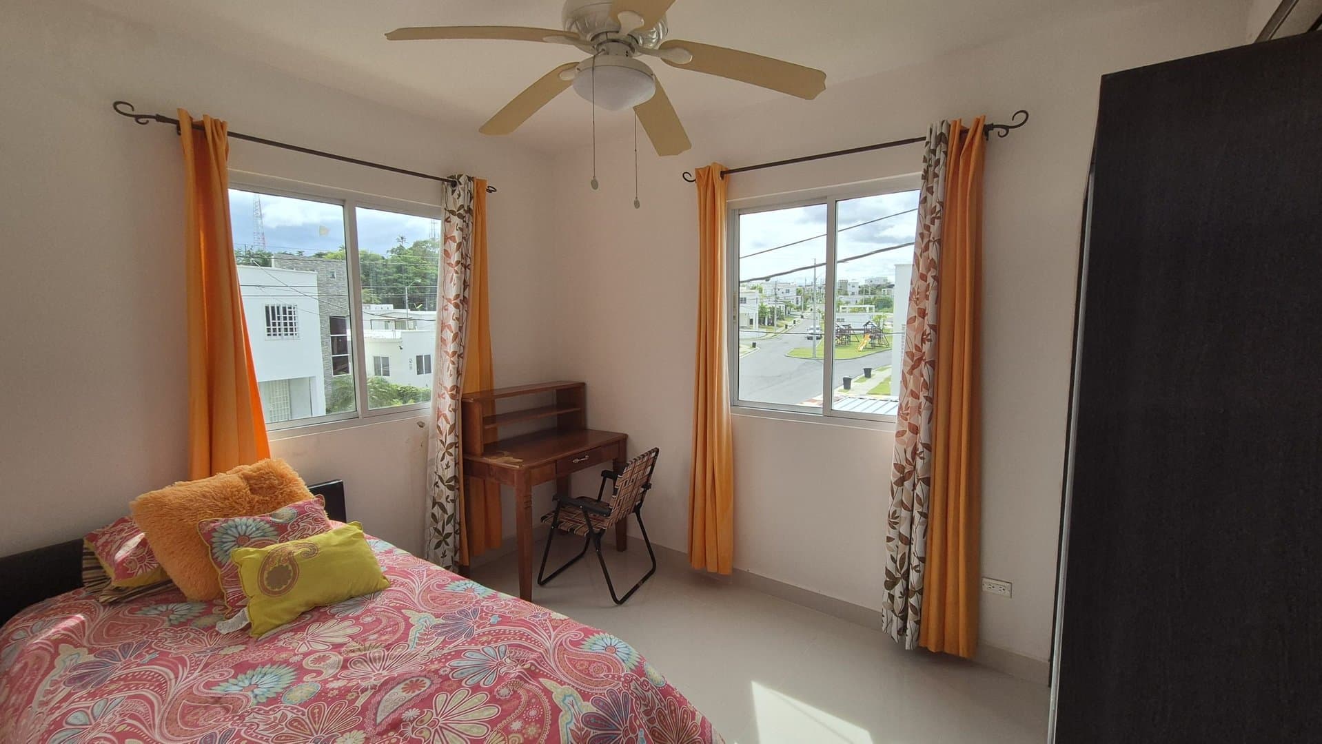 Lovely 3-Bedroom House in Gated Community The Village in San Carlos, Panama Oeste P-0575 - Image 18