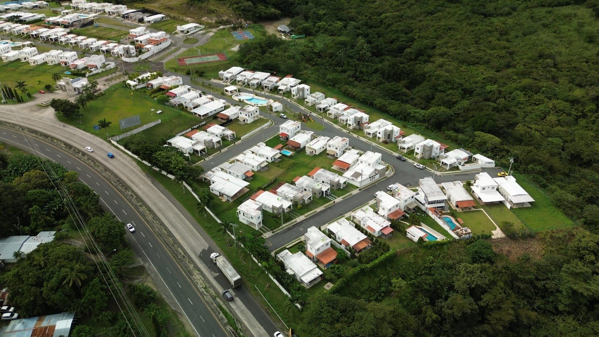 Lovely 3-Bedroom House in Gated Community The Village in San Carlos, Panama Oeste P-0575 - Image 33