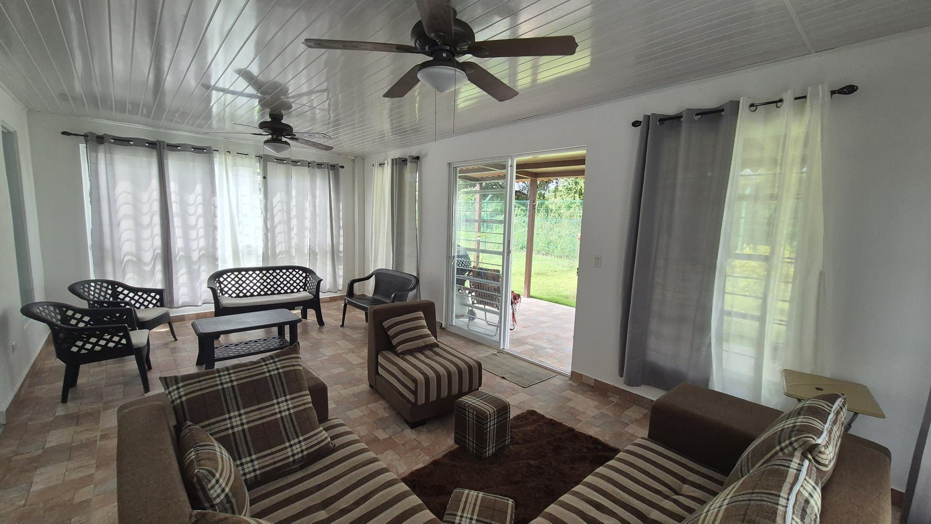 Lovely 3-Bedroom House in Gated Community The Village in San Carlos, Panama Oeste P-0575 - Image 40