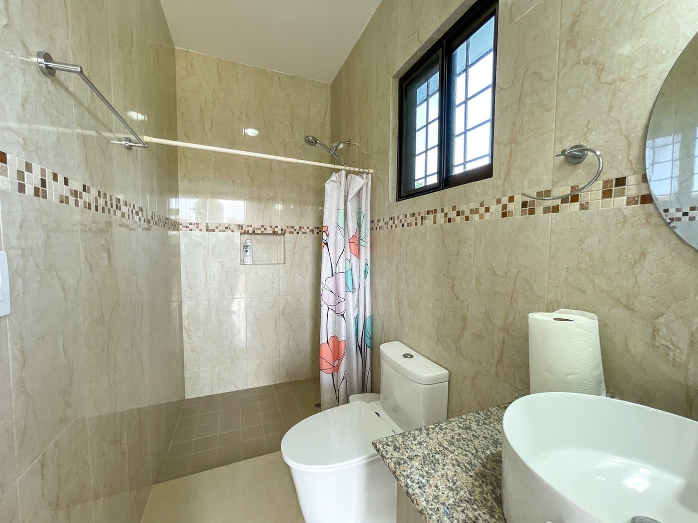 Luxurious 2-Bedroom Home with Casita on Expansive Lot, San Carlos R-0129 - Image 21
