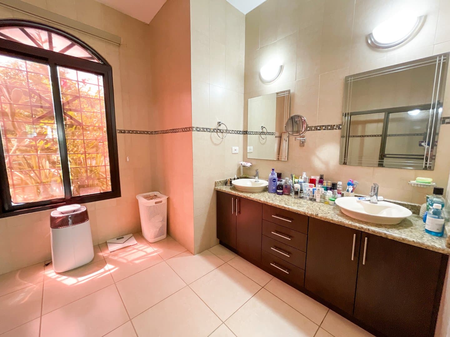 Luxurious 2-Bedroom Home with Casita on Expansive Lot, San Carlos R-0129 - Image 16