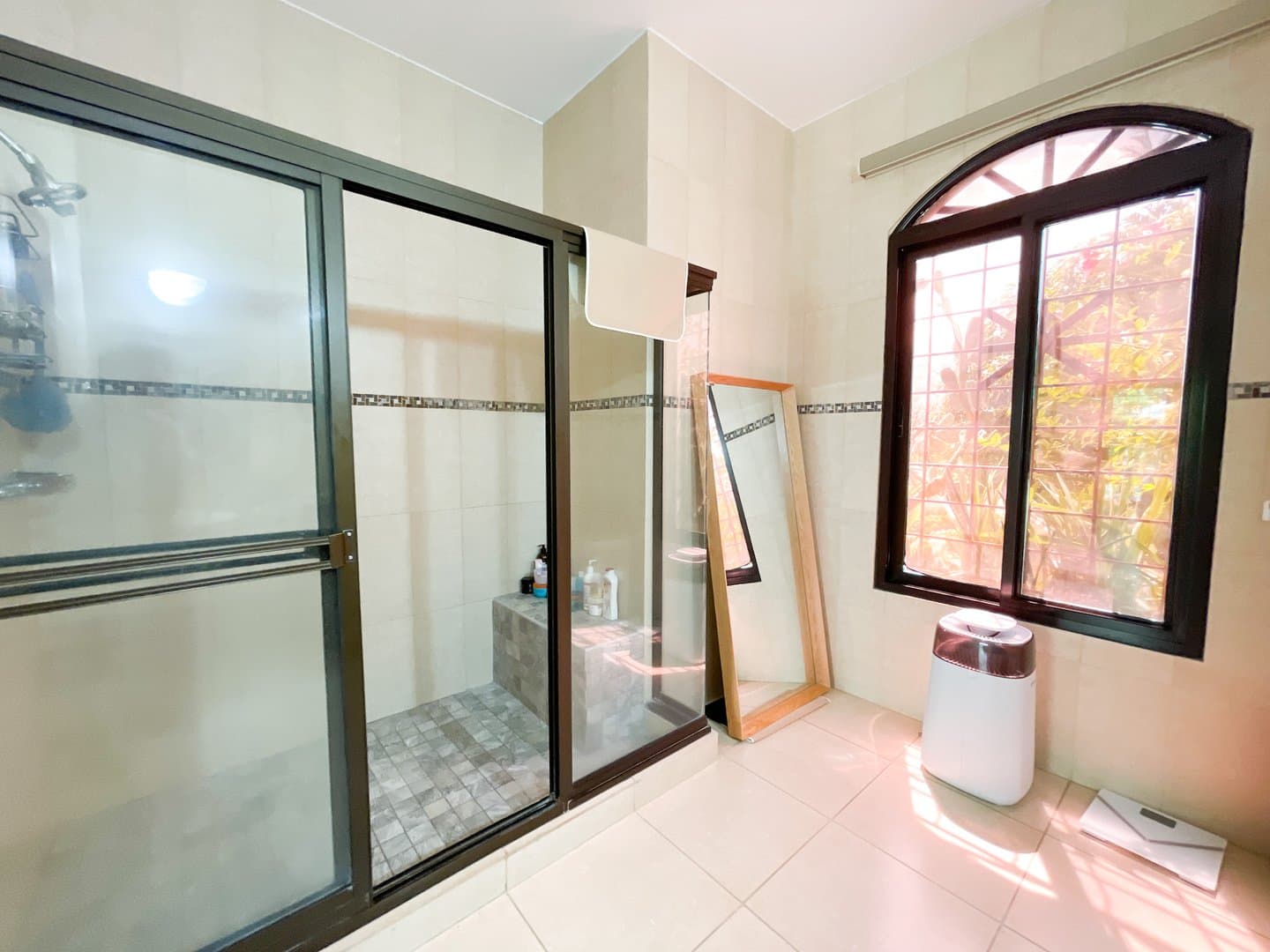 Luxurious 2-Bedroom Home with Casita on Expansive Lot, San Carlos R-0129 - Image 17