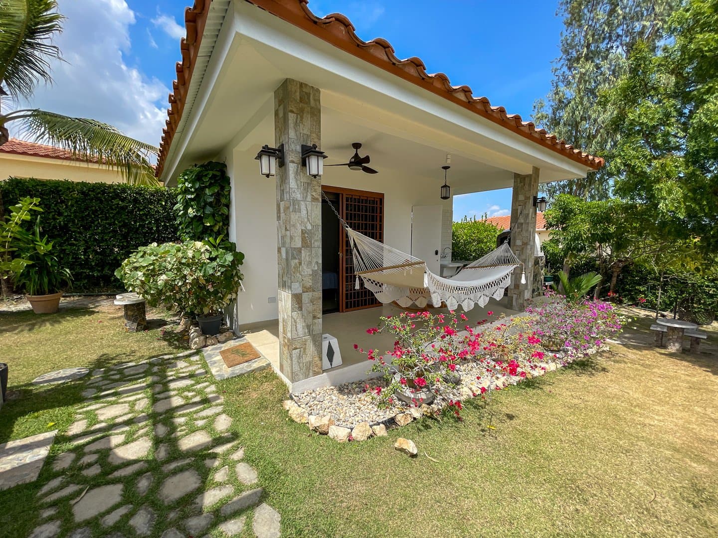 Luxurious 2-Bedroom Home with Casita on Expansive Lot, San Carlos R-0129 - Image 26