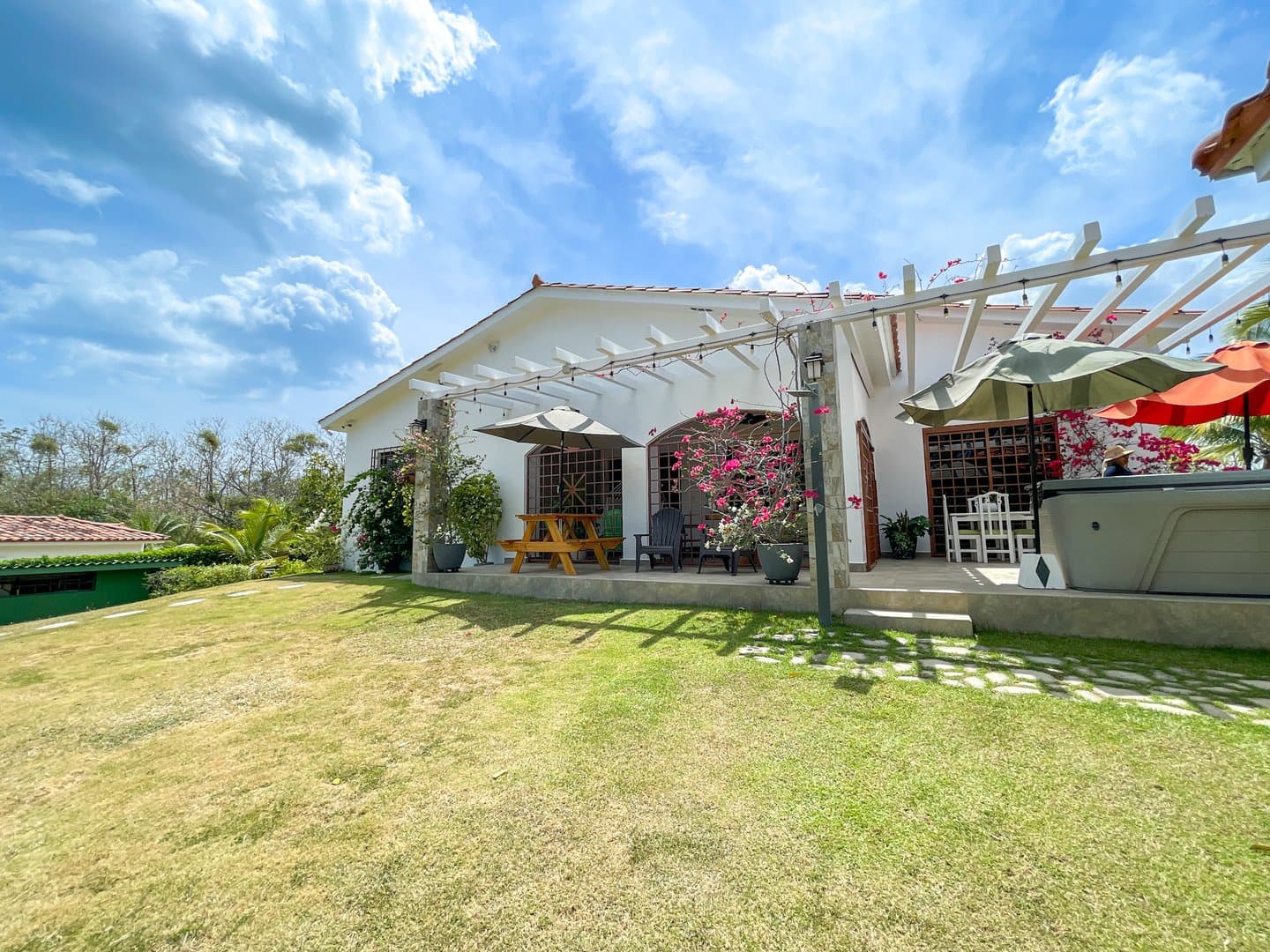 Luxurious 2-Bedroom Home with Casita on Expansive Lot, San Carlos R-0129 - Image 31