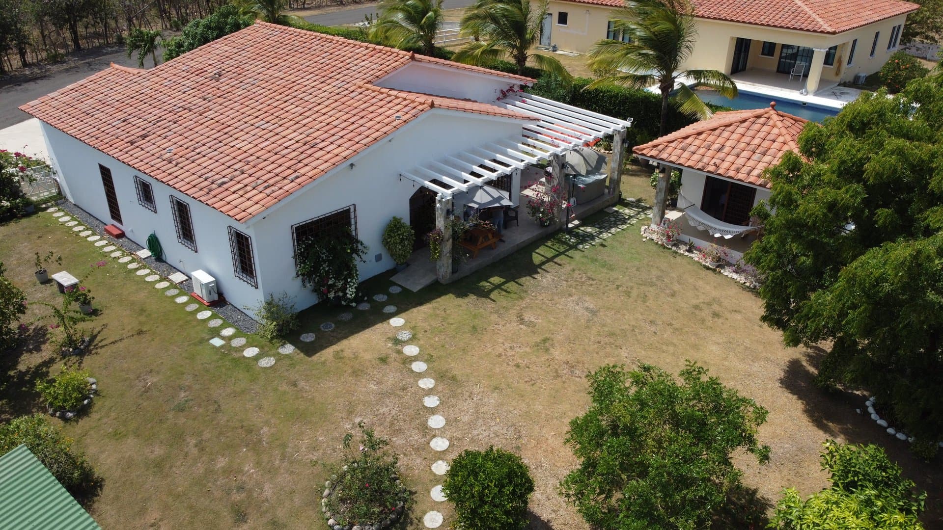 Luxurious 2-Bedroom Home with Casita on Expansive Lot, San Carlos R-0129 - Image 52