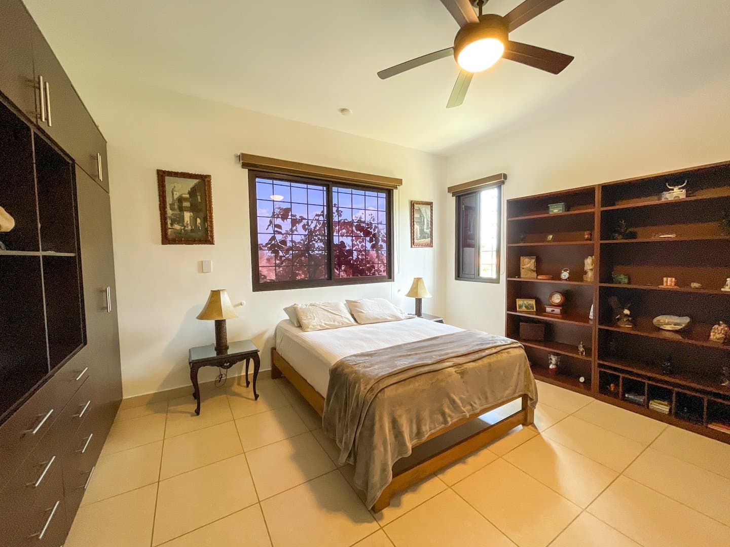 Luxurious 2-Bedroom Home with Casita on Expansive Lot, San Carlos R-0129 - Image 10