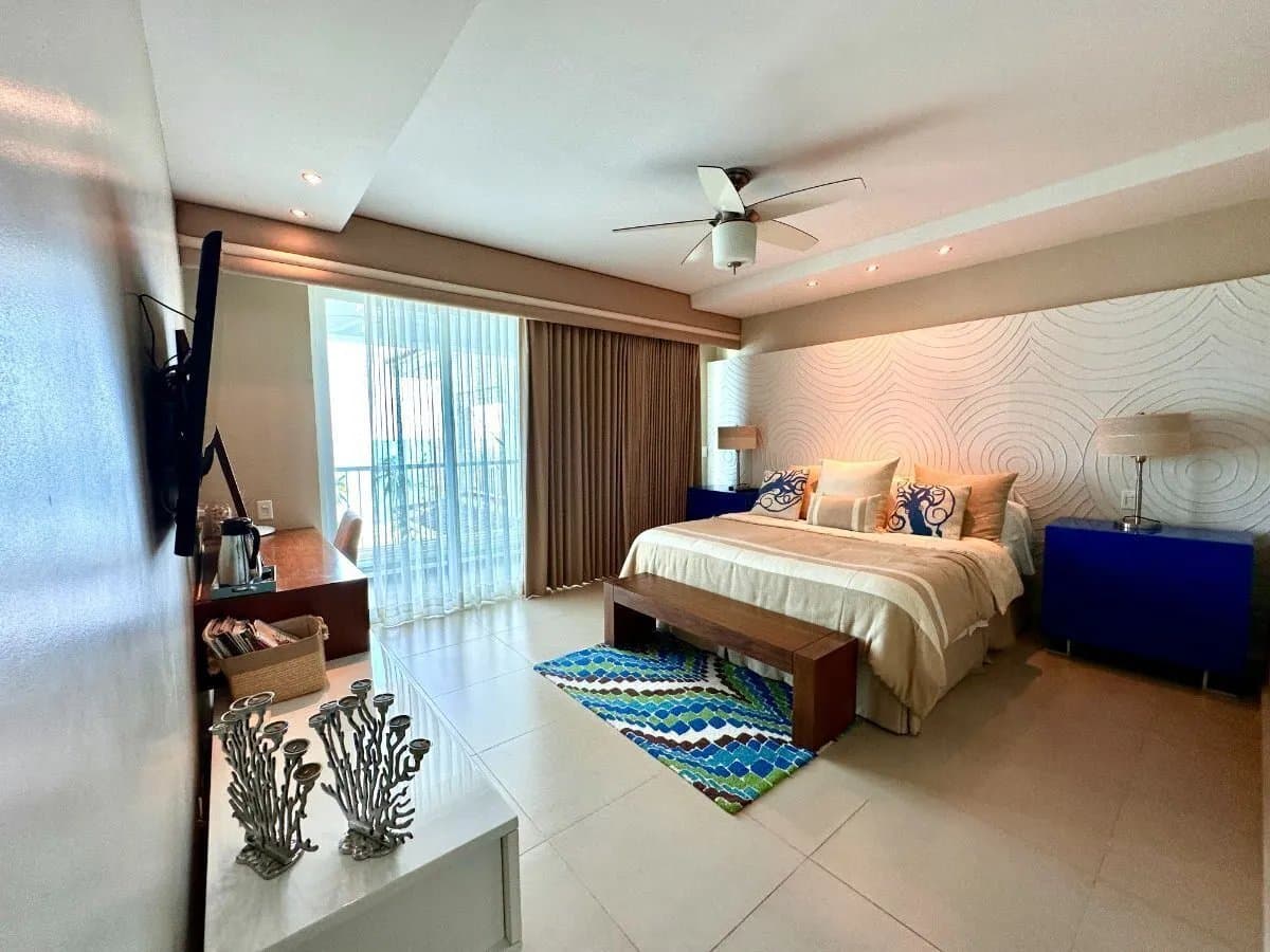 Luxurious Ocean View Penthouse with Golf Course and Beach Access, Bijao, Panama R-0424 - Image 10