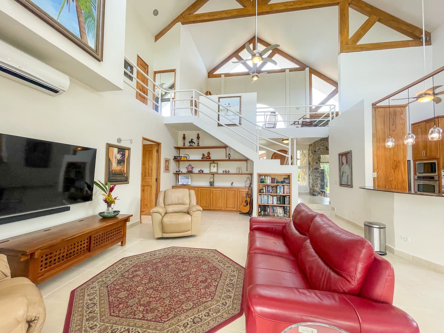 Luxury 3-Bedroom Home – A Unique Work of Art, Punta Barco, Near Coronado R-0410 - Image 10