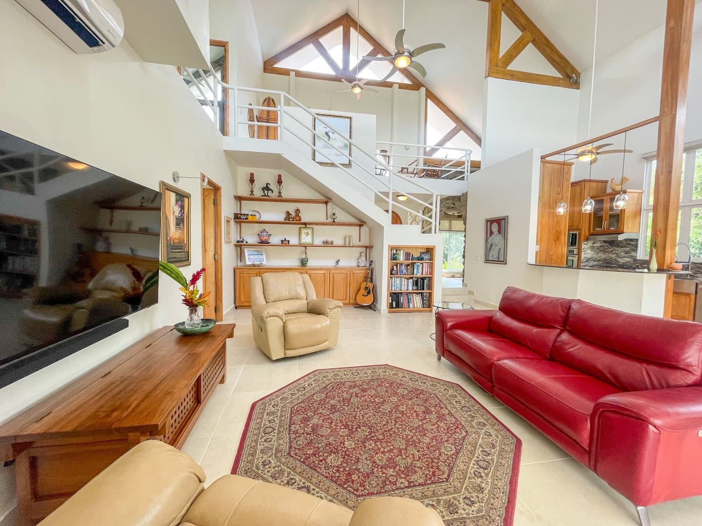 Luxury 3-Bedroom Home – A Unique Work of Art, Punta Barco, Near Coronado R-0410 - Image 11
