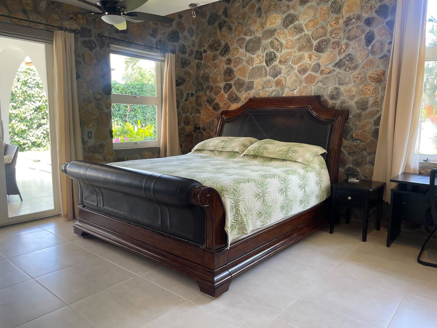 Luxury 3-Bedroom Home – A Unique Work of Art, Punta Barco, Near Coronado R-0410 - Image 24