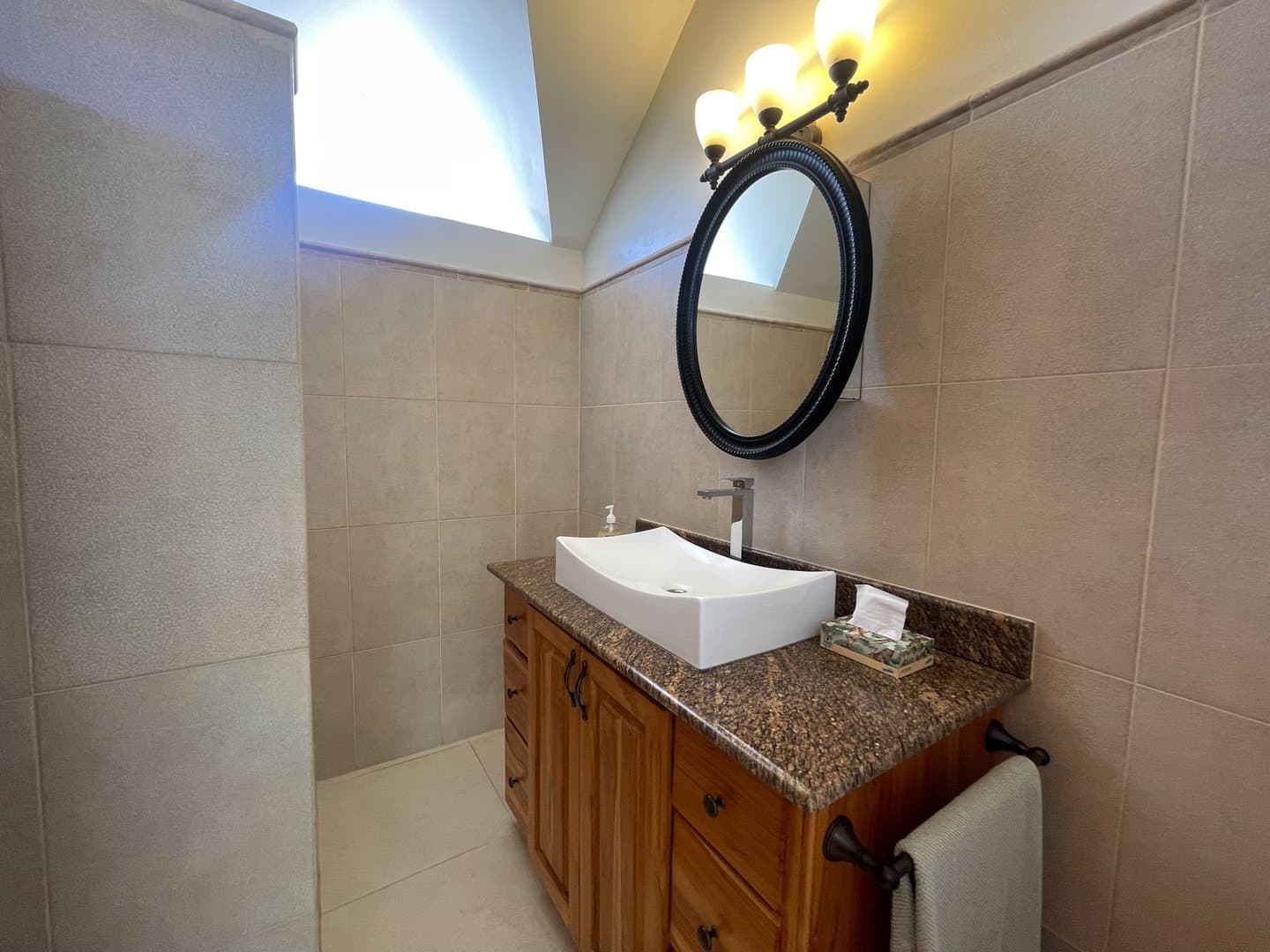 Luxury 3-Bedroom Home – A Unique Work of Art, Punta Barco, Near Coronado R-0410 - Image 42
