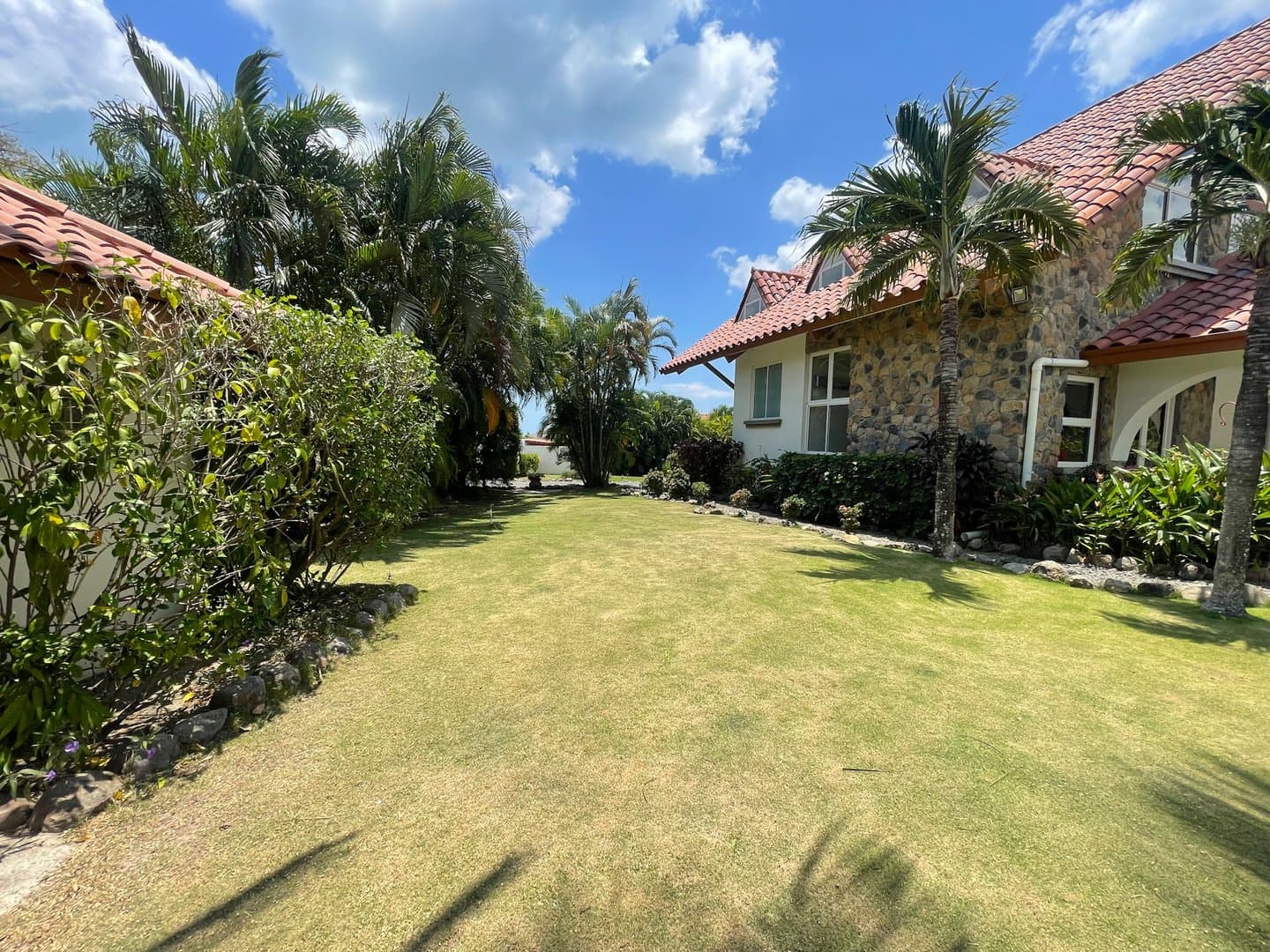 Luxury 3-Bedroom Home – A Unique Work of Art, Punta Barco, Near Coronado R-0410 - Image 47