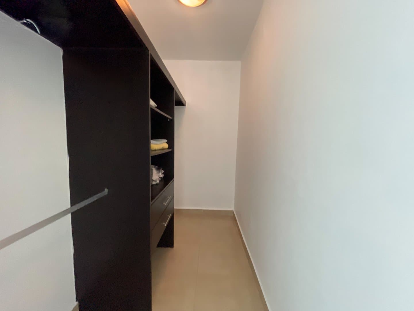 Luxury Living in Playa Blanca – Fully Furnished 3-Bedroom Beachfront Condo R-0597 - Image 20