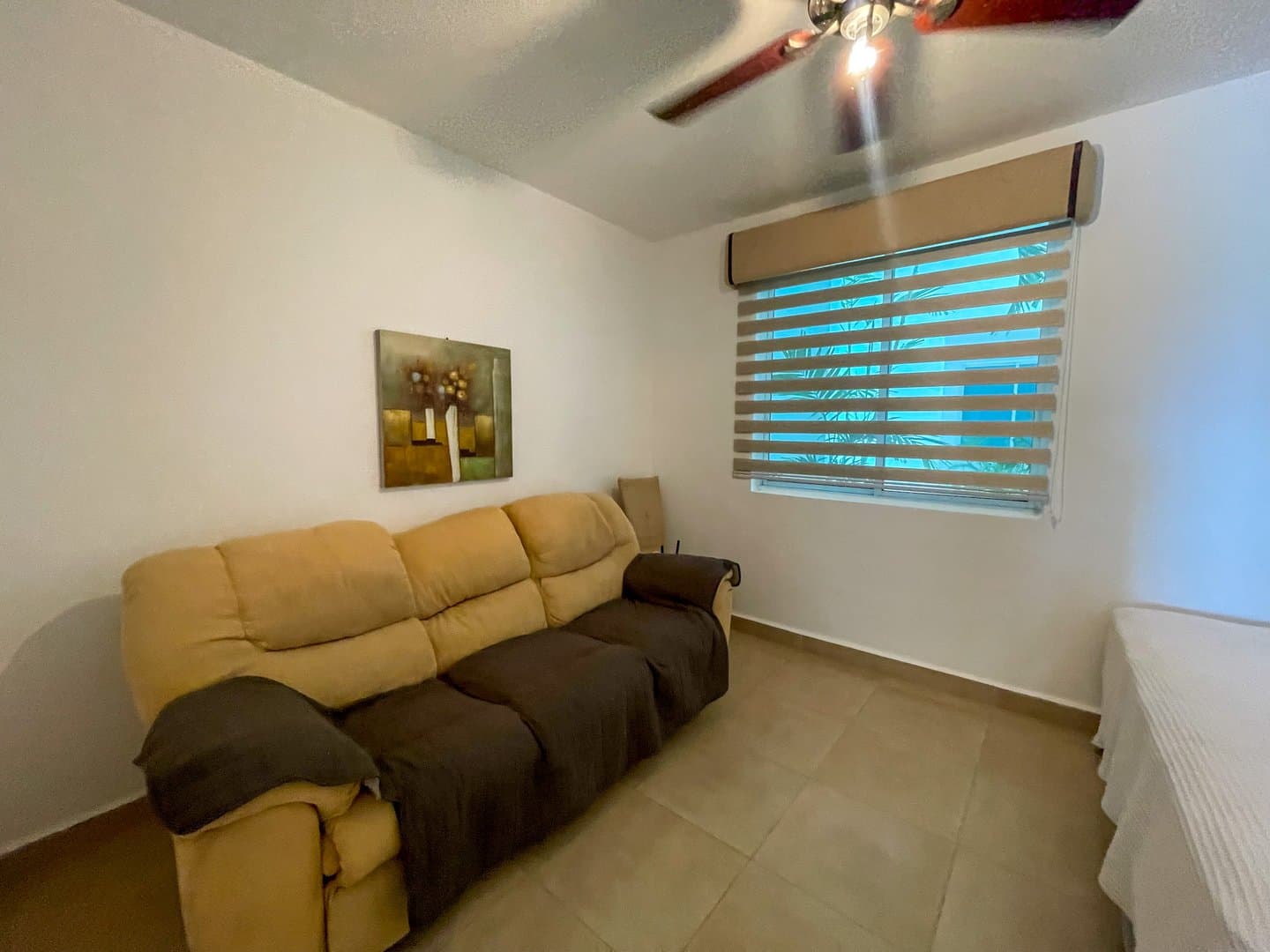 Luxury Living in Playa Blanca – Fully Furnished 3-Bedroom Beachfront Condo R-0597 - Image 22
