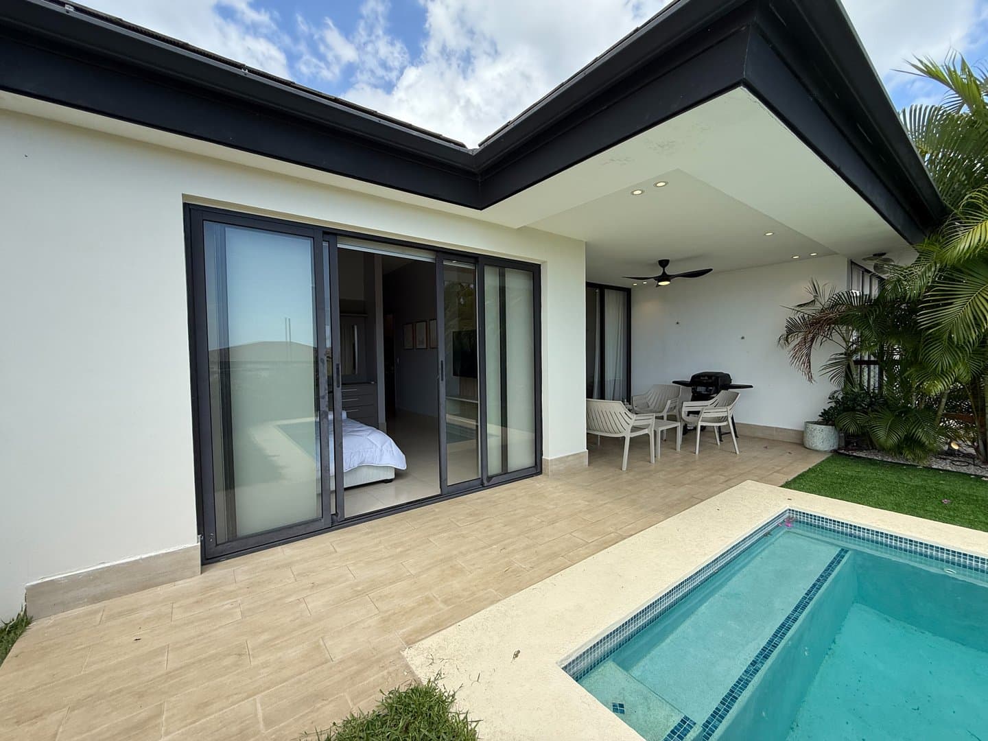 Modern Beachside 3-Bedroom Townhome with Private Pool, San Carlos, Panama. - Image 18