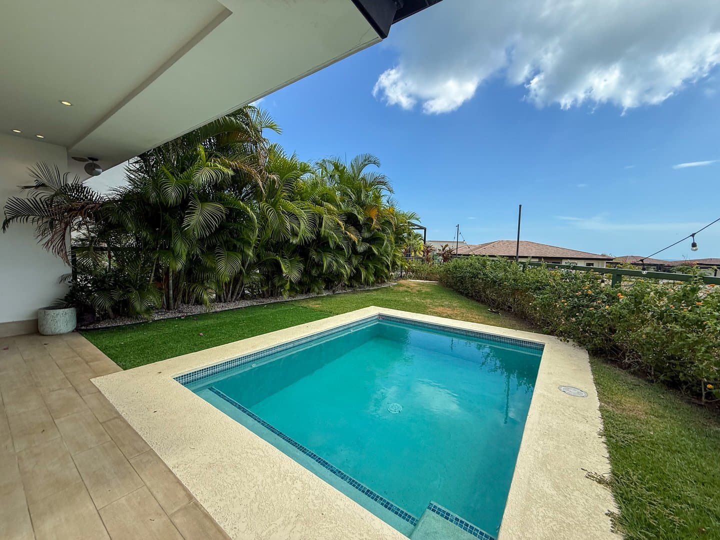Modern Beachside 3-Bedroom Townhome with Private Pool, San Carlos, Panama. - Image 19