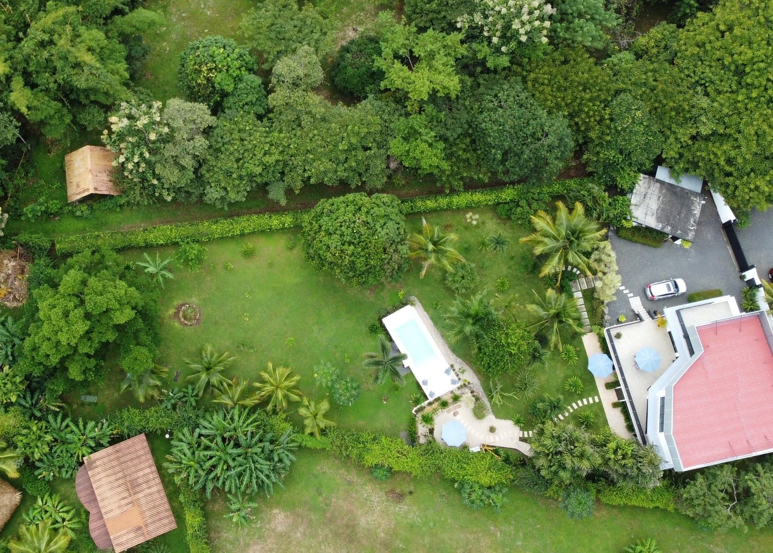 Modern Home with Stunning Mountain Views and Income-Generating Apartment, San Carlos, Panama. R-0318 - Image 49