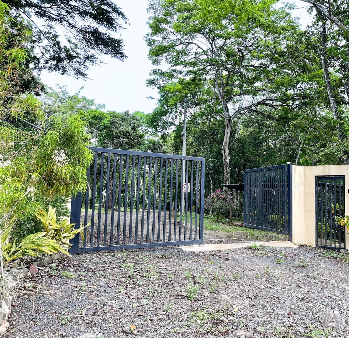 Modern Style House Blended with Nature, Capira R-0540 - Image 22