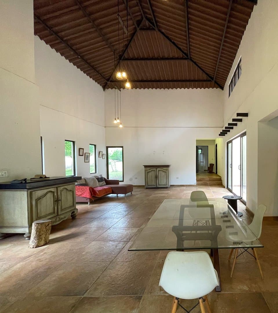 Modern Style House Blended with Nature, Capira R-0540 - Image 4