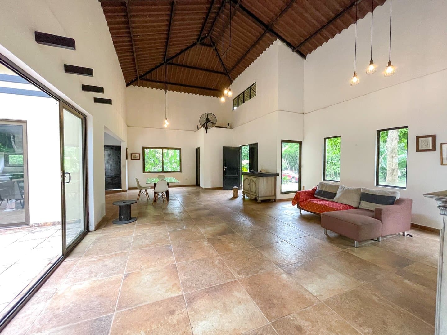 Modern Style House Blended with Nature, Capira R-0540 - Image 6