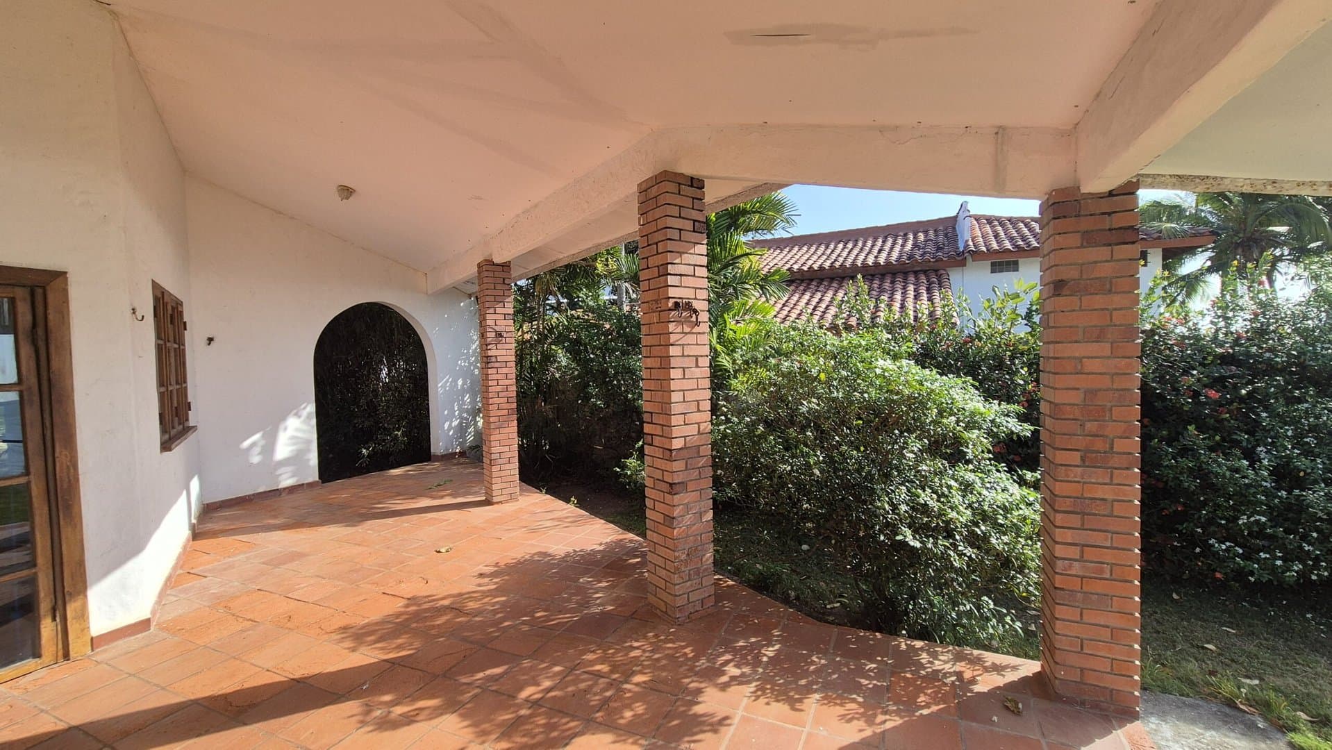 Oceanfront Four-Bedroom Home in Coronado – Prime Renovation Opportunity P-0578 - Image 22