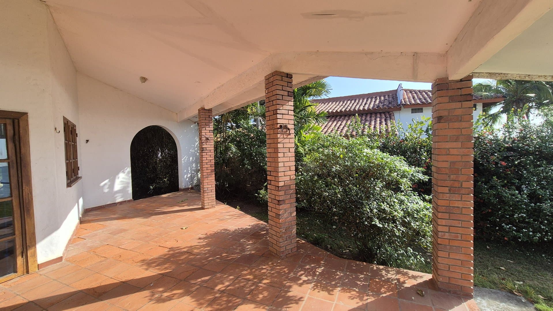 Oceanfront Four-Bedroom Home in Coronado – Prime Renovation Opportunity P-0578 - Image 61