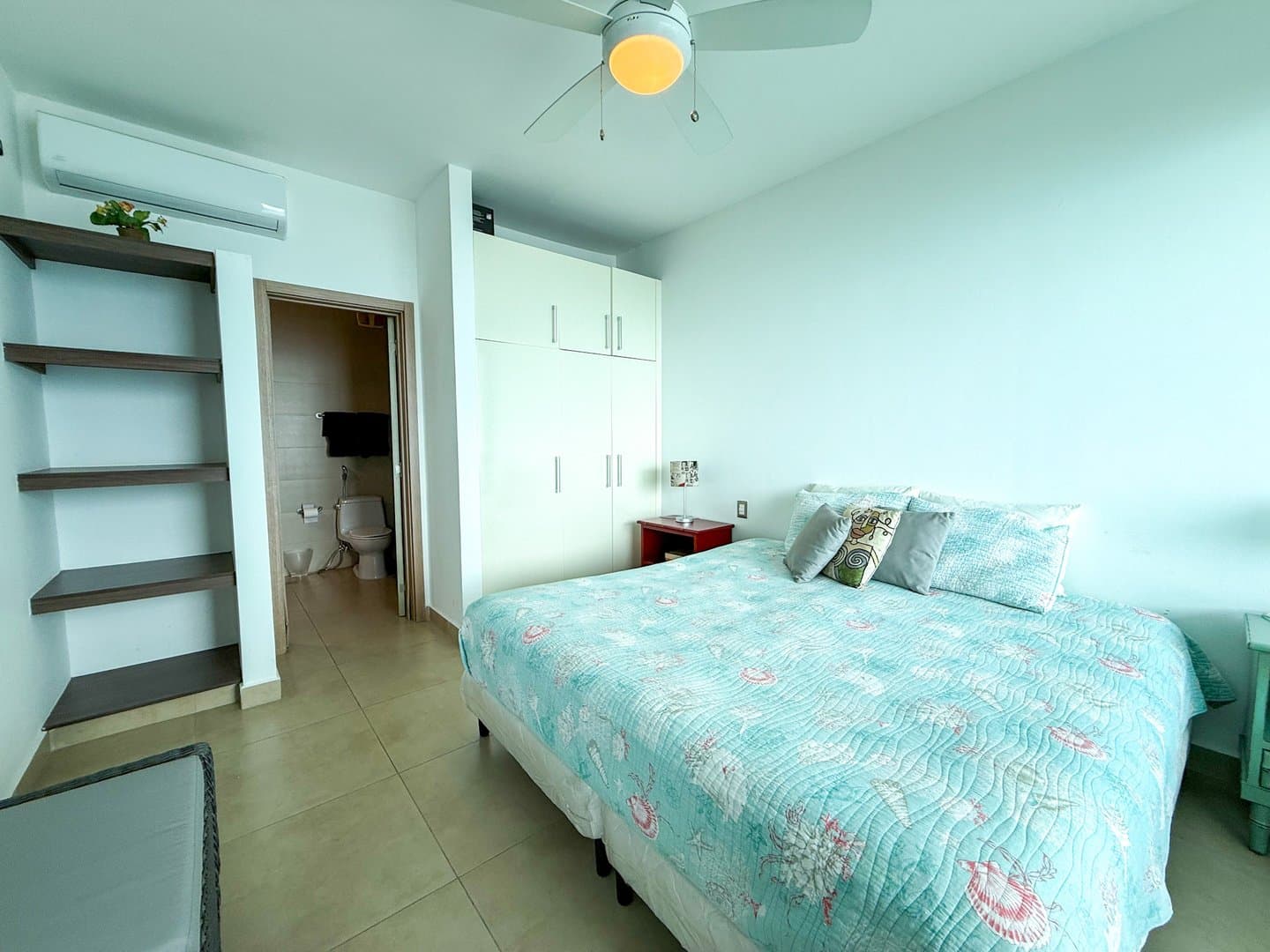 Open-Concept 2-Bedroom Beachfront Condo, Santa Clara ID R-0560 - Image 13