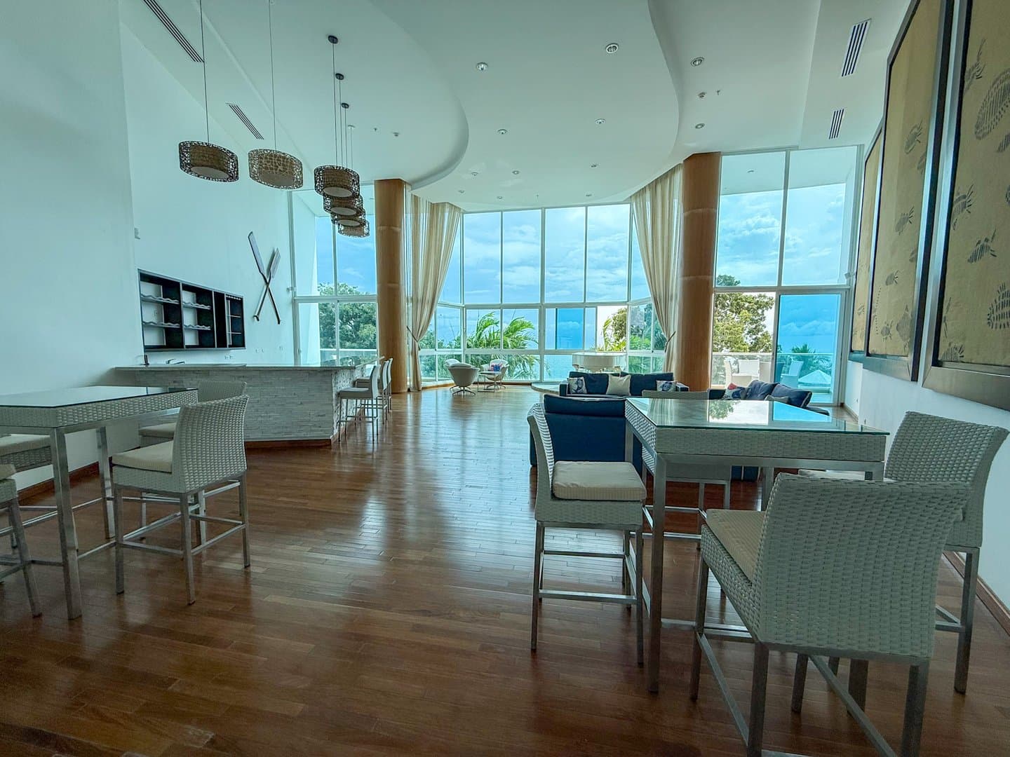 Open-Concept 2-Bedroom Beachfront Condo, Santa Clara ID R-0560 - Image 22