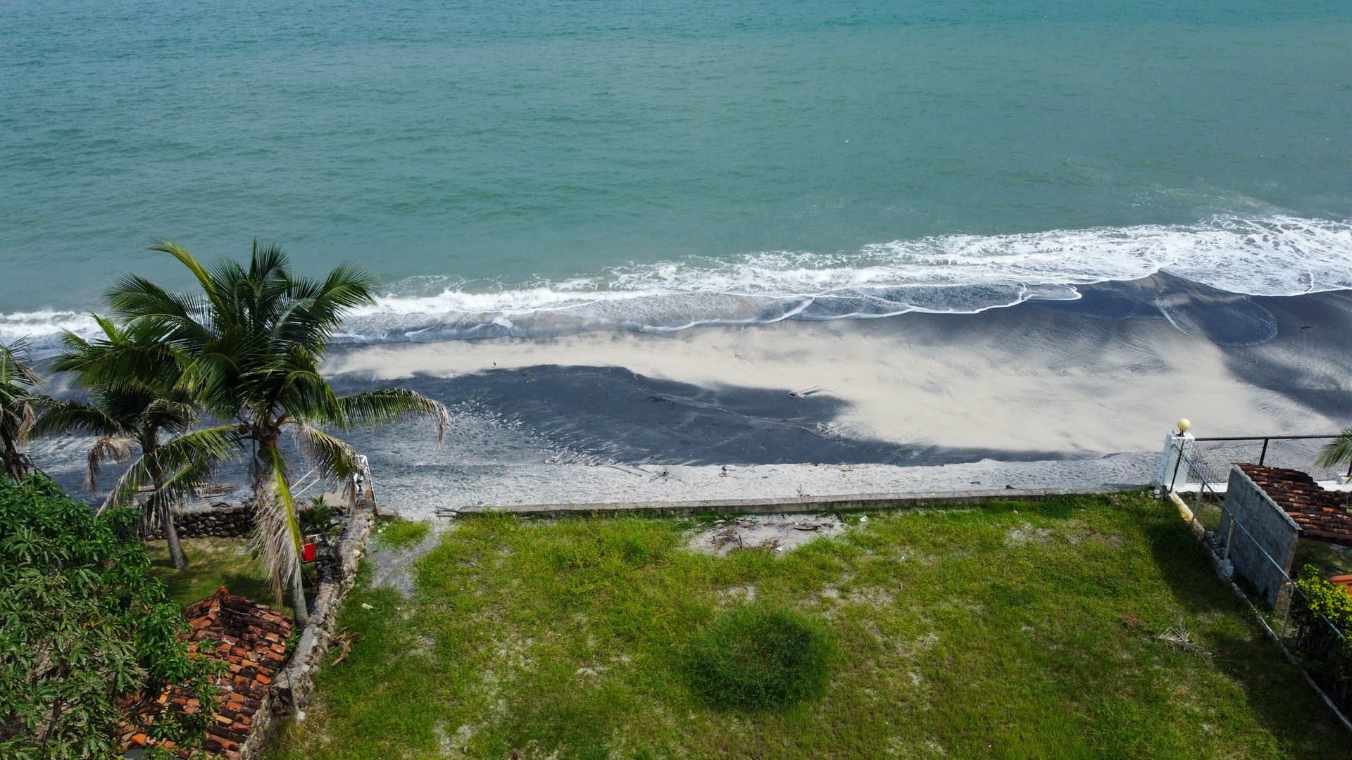 Prime Oceanfront Lot in Malibu Area, Gorgona – Perfect for Your Dream Home P-0408 - Image 6