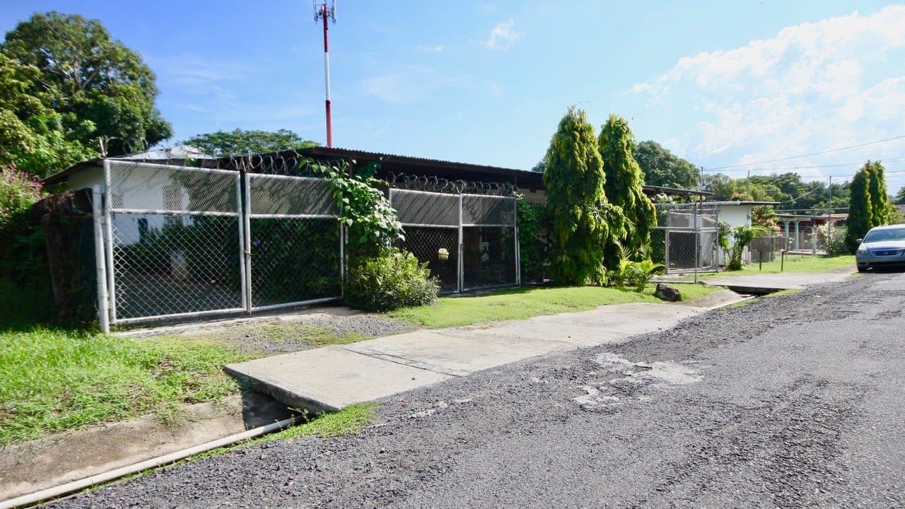 Income Properties in Chame R-0234 - Image 22