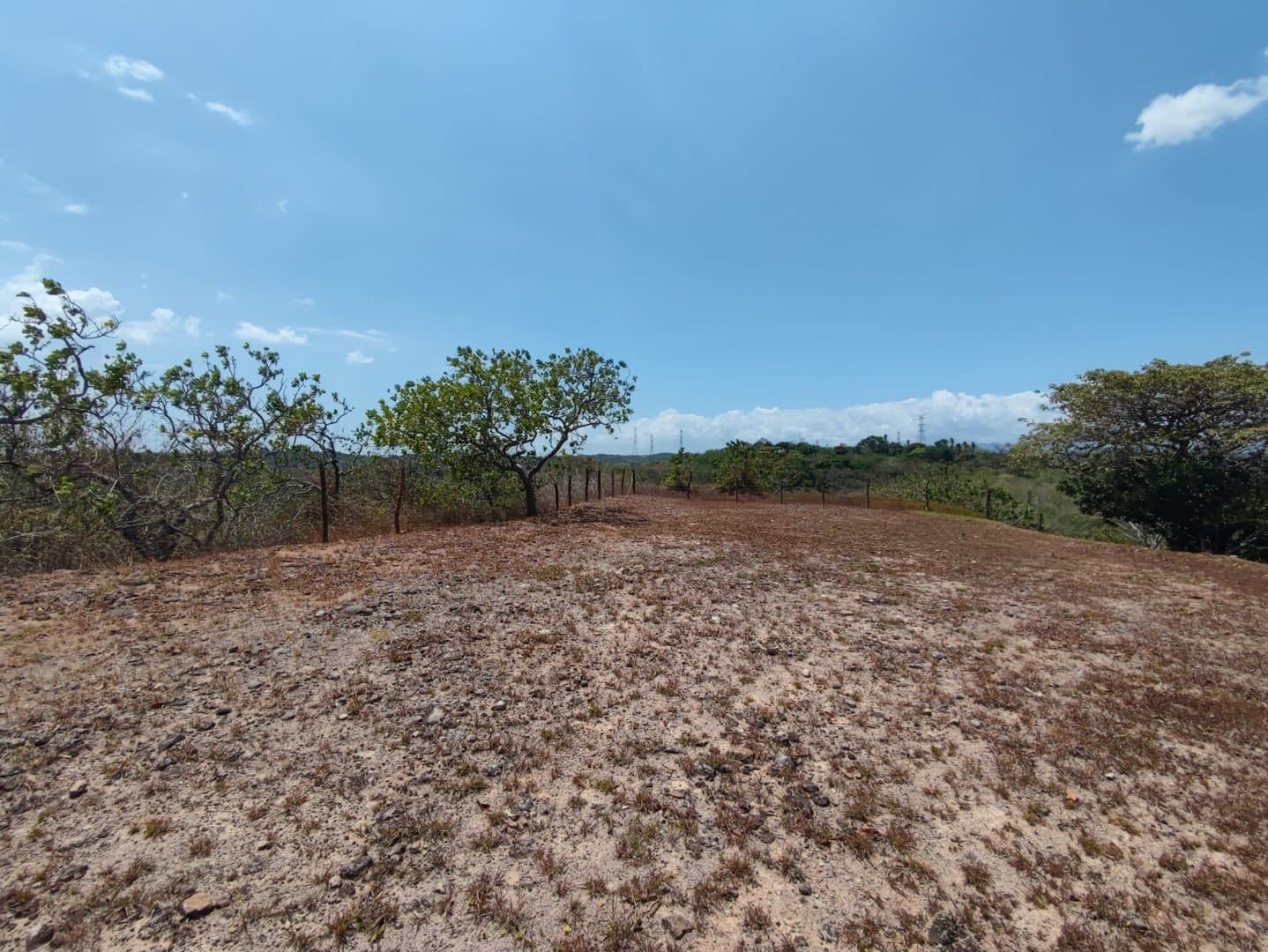 Riverfront land in El Espino, San Carlos, Panama Oeste R-0551 - Image 5