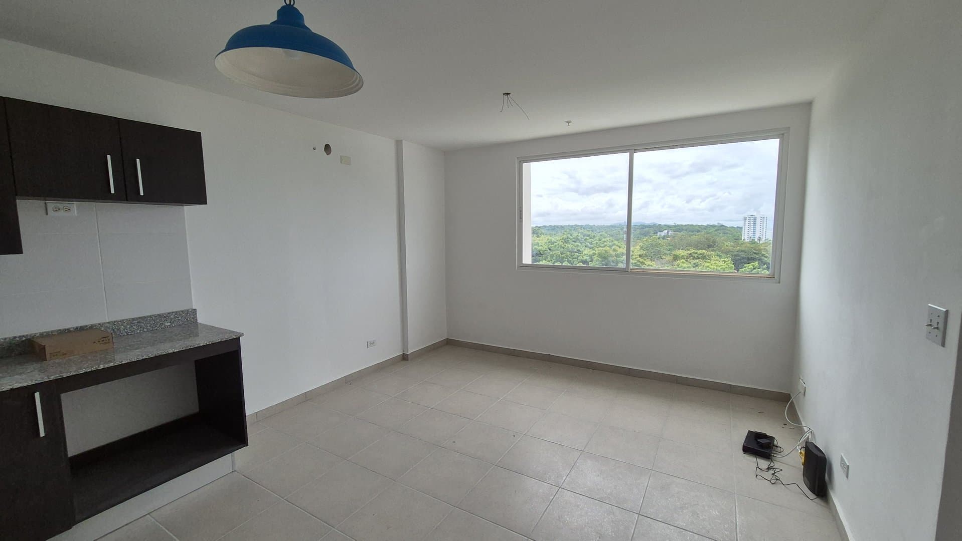 "Seaside Investment Opportunity: Apartment in Beachside Building Perfect for Short-Term Rentals" in Playa Corona P-0537 - Image 22