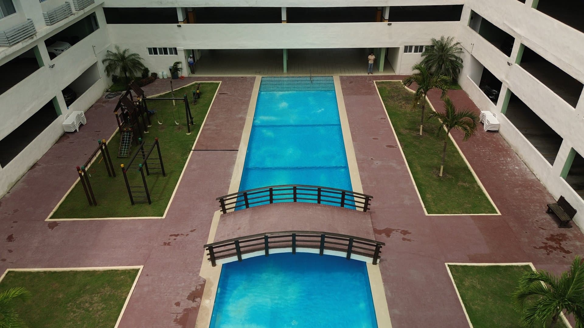 "Seaside Investment Opportunity: Apartment in Beachside Building Perfect for Short-Term Rentals" in Playa Corona P-0537 - Image 38