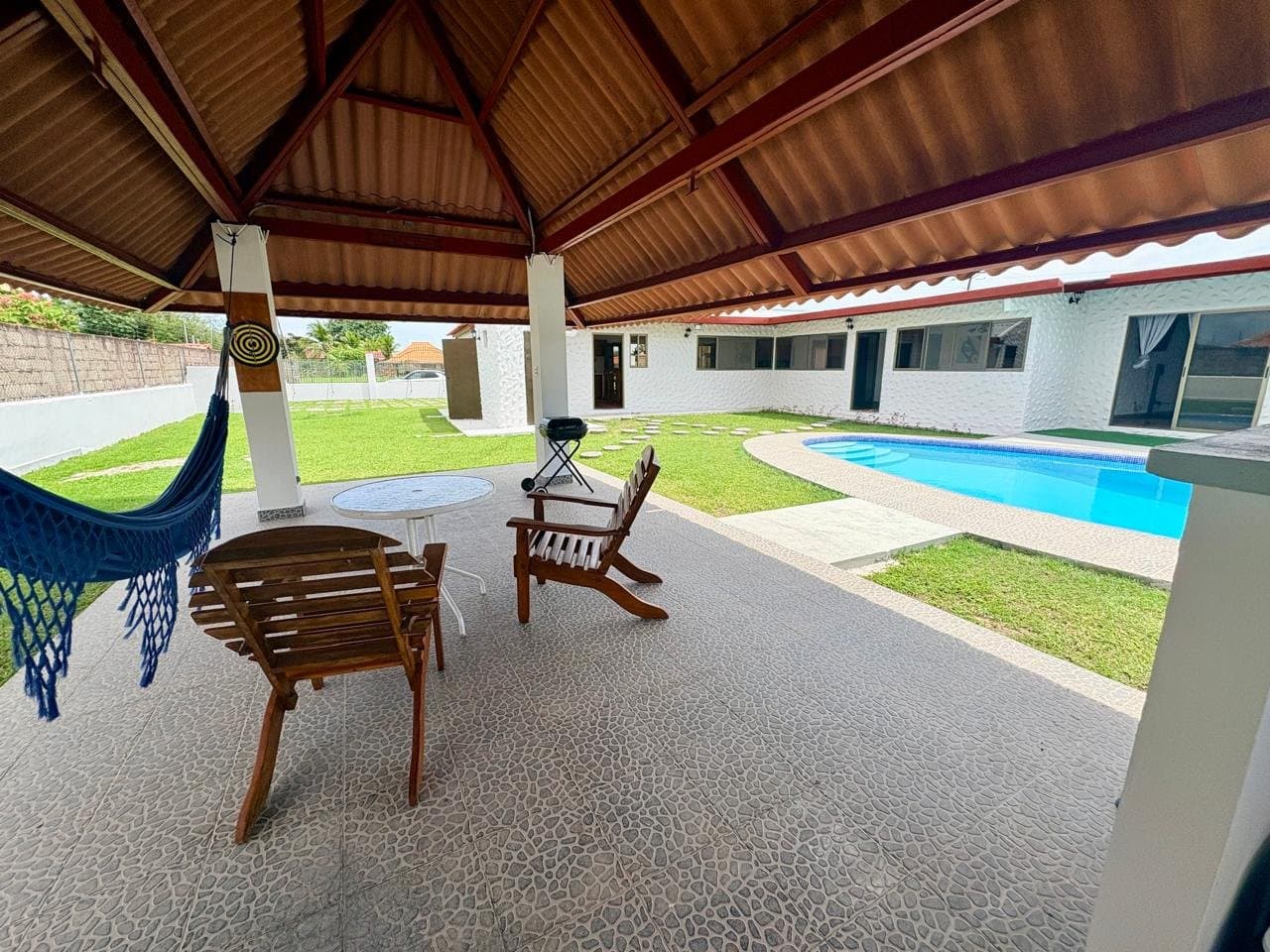 Short-Term Rental House in Gorgona with Private Pool - Image 16