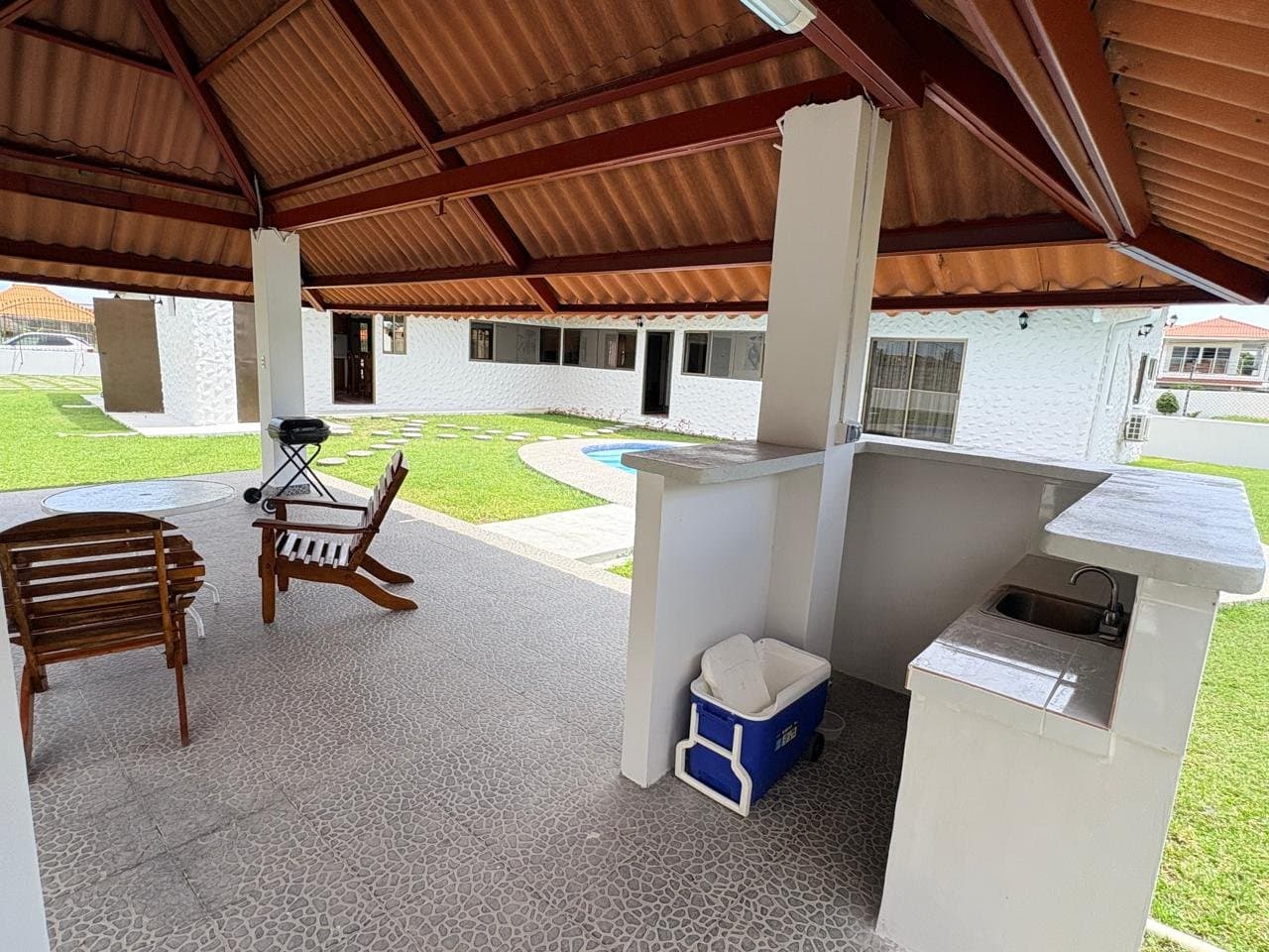 Short-Term Rental House in Gorgona with Private Pool - Image 18