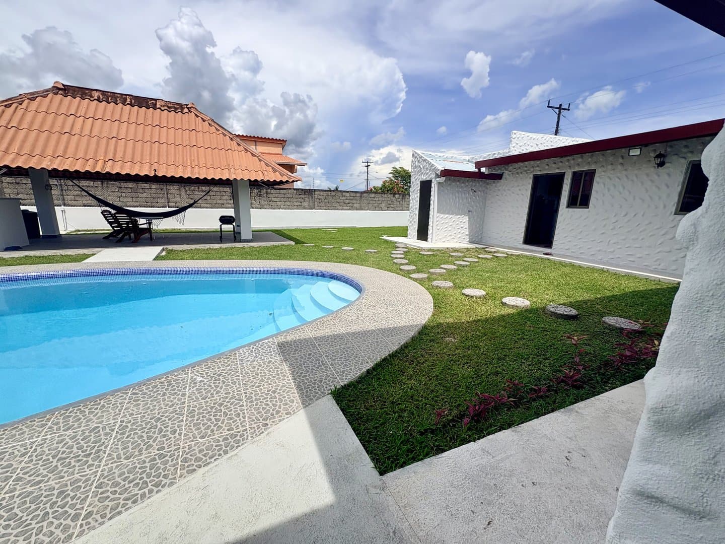 Short-Term Rental House in Gorgona with Private Pool - Image 27