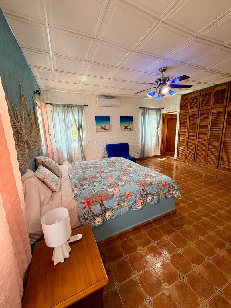 Short-Term Rental House in Gorgona with Private Pool - Image 8