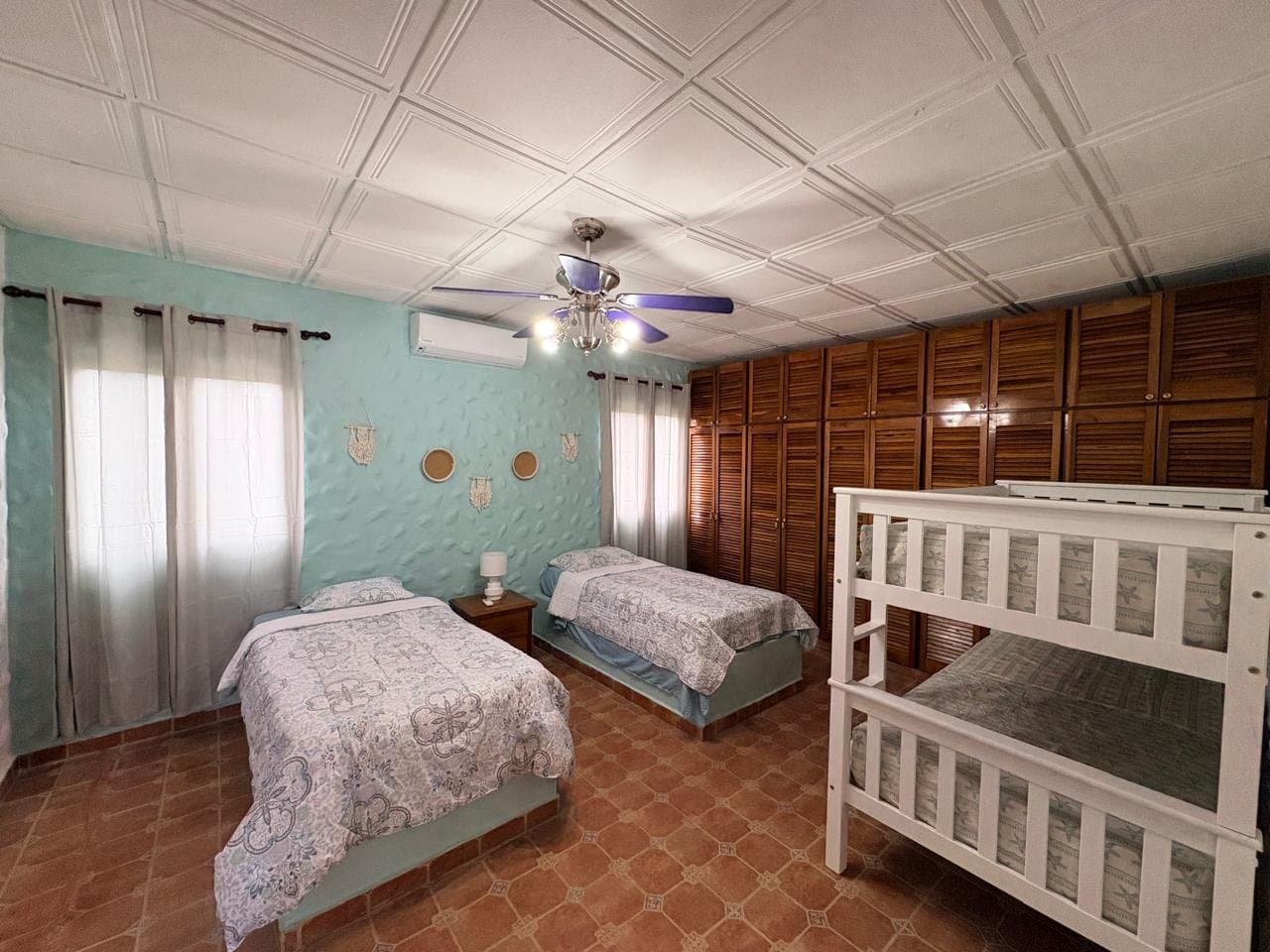 Short-Term Rental House in Gorgona with Private Pool - Image 10