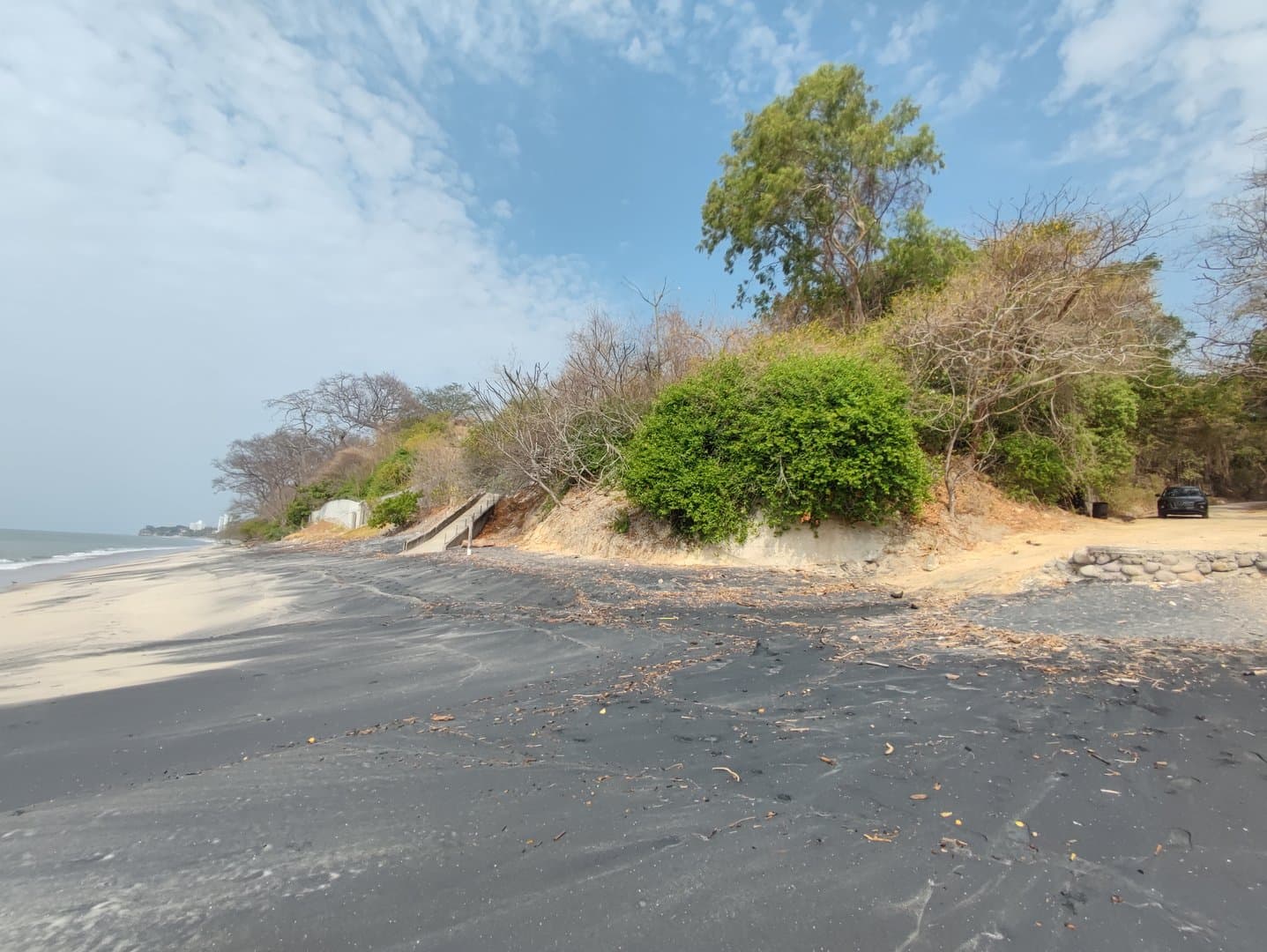 Spacious 3-Bedroom Haven Near the Beach in San Carlos R-0440 - Image 89