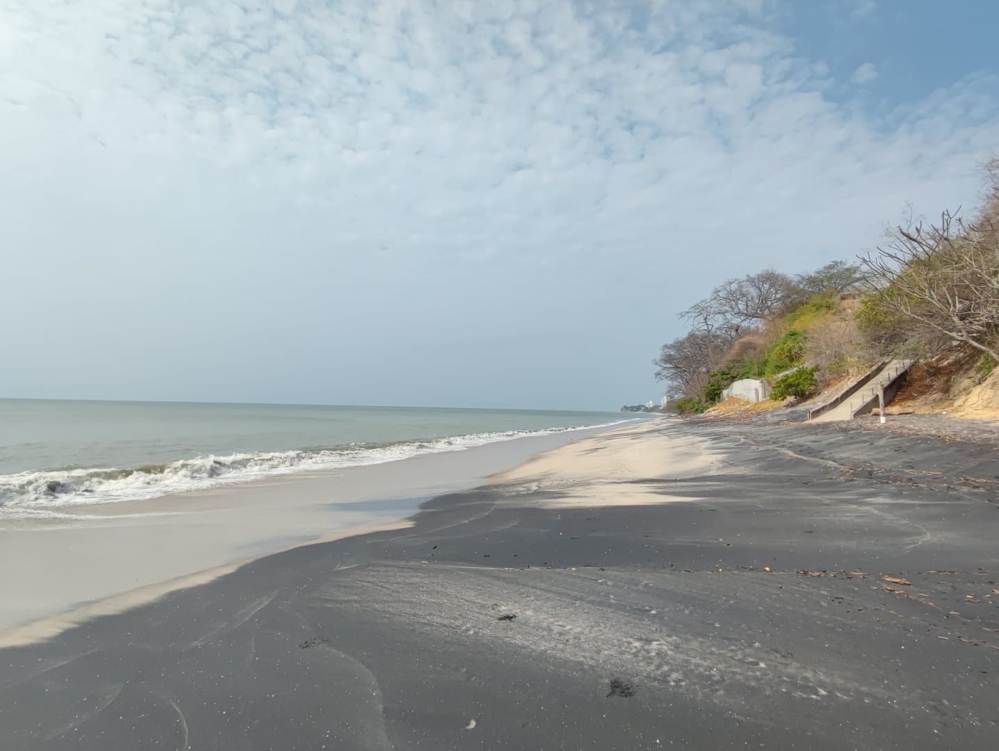 Spacious 3-Bedroom Haven Near the Beach in San Carlos R-0440 - Image 90